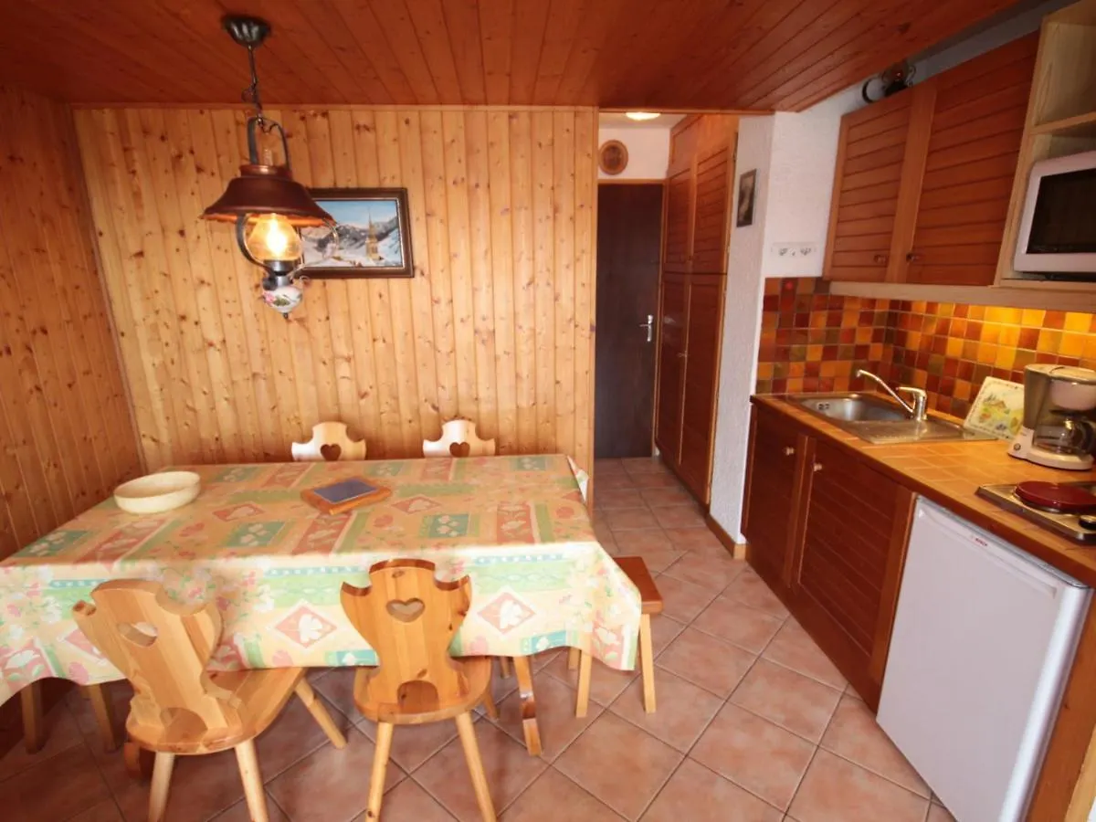 Апартаменты Les Saisies : Apt Montagnard 2P Cabine, 33M², 6 Pers, Animaux Toleres, Tv, Lave-Linge - Fr-1-293-293 Отлюс Франция